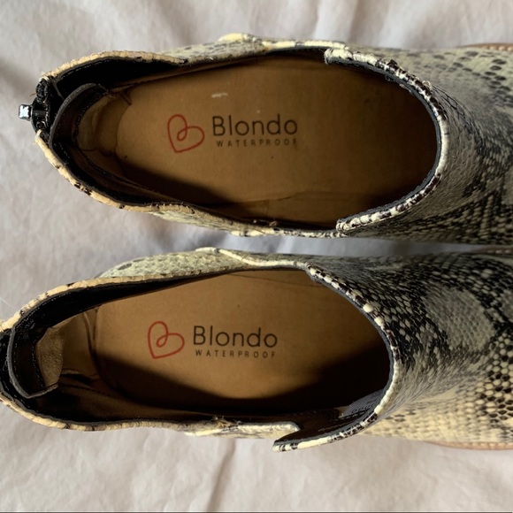 NWT Blondo Waterproof Leather Bootie Snake Skin - Picture 5 of 9